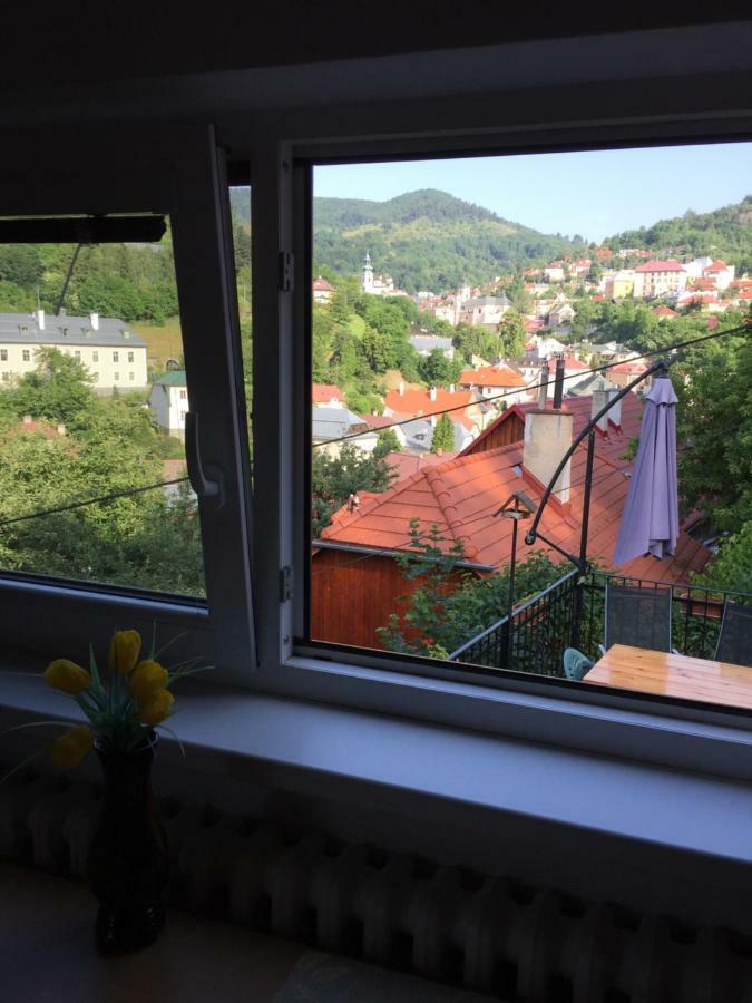 Appartamento Apartmán Panoráma Banská Štiavnica Esterno foto