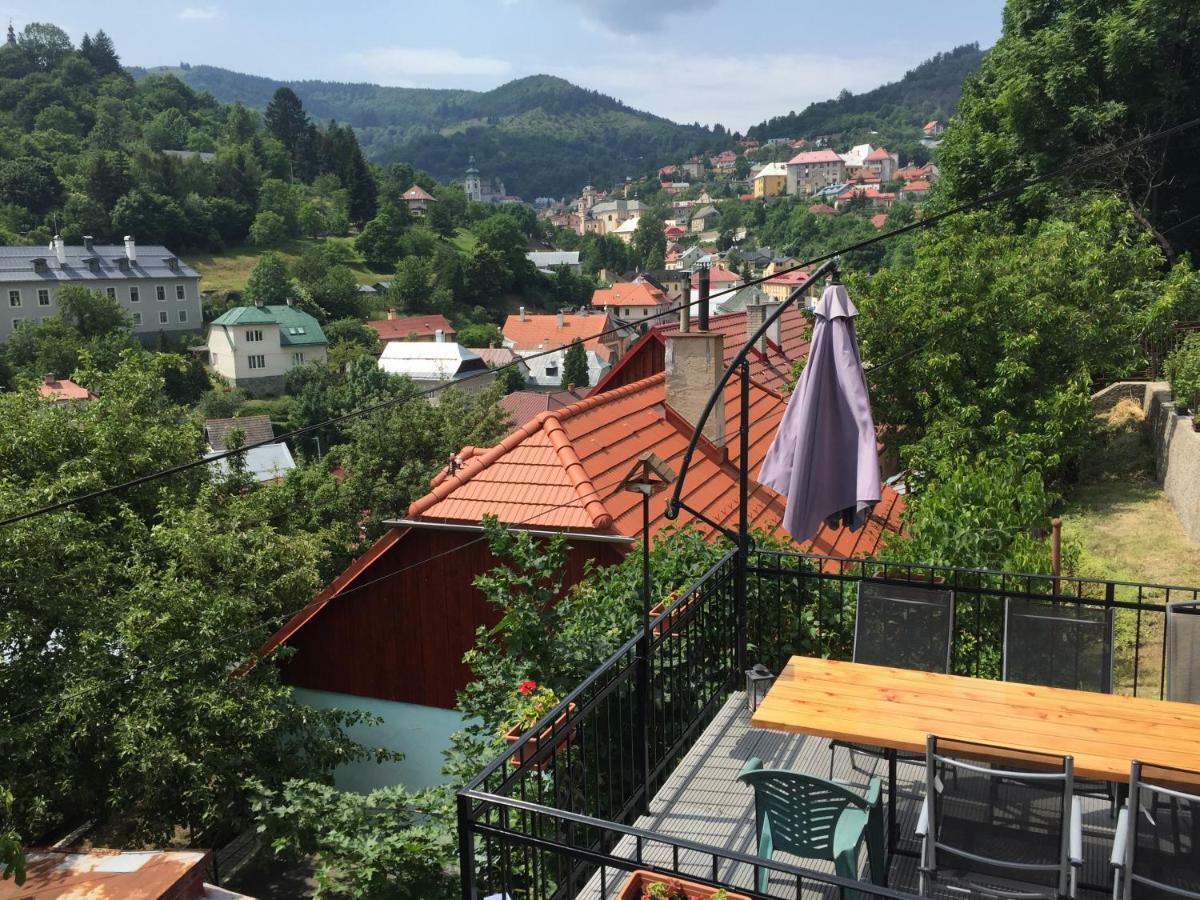 Appartamento Apartmán Panoráma Banská Štiavnica Esterno foto